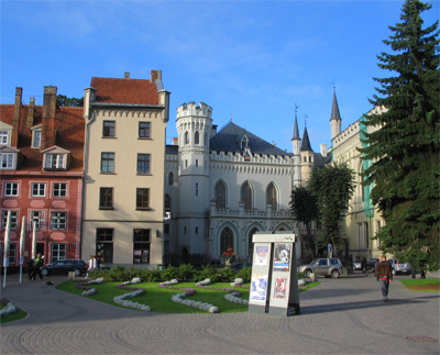 Vecrīga, Līvu laukums foto