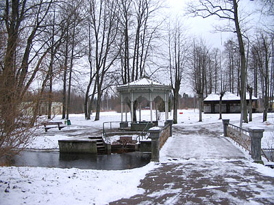 Ķemeri, strūklaka "Ķirzaciņa"