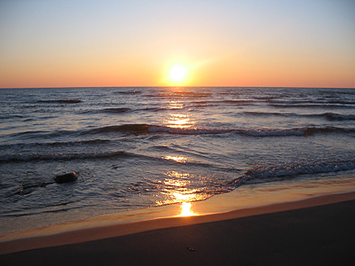 Tuuja_2005IV 010 Jūra saulrietā pie Tūjas, 2005.